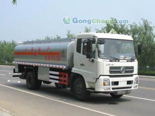 廠家直供綏中 如何選購5噸加油車以及注意事項(xiàng)